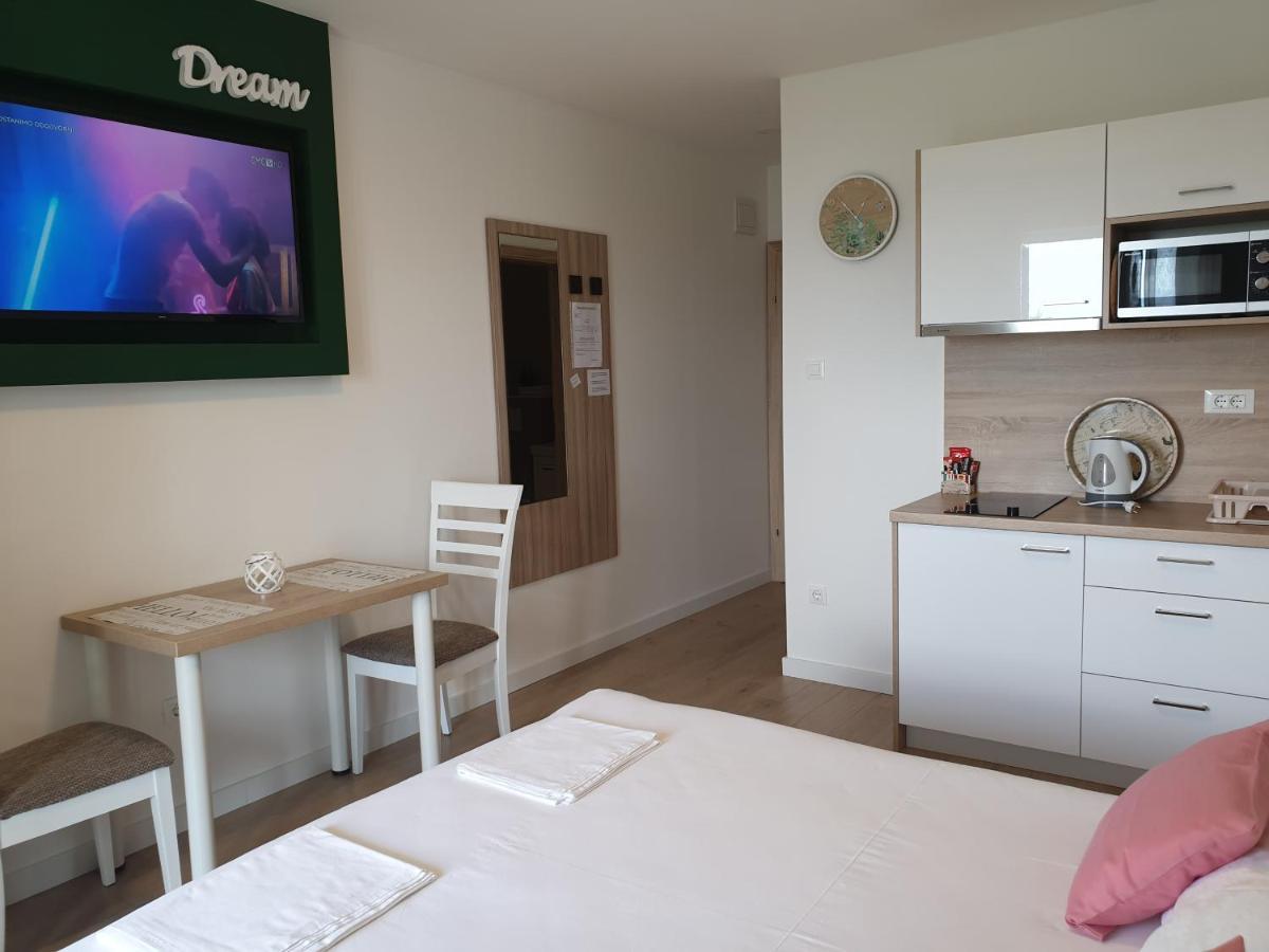 Guesthouse Dominovic ブレラ エクステリア 写真