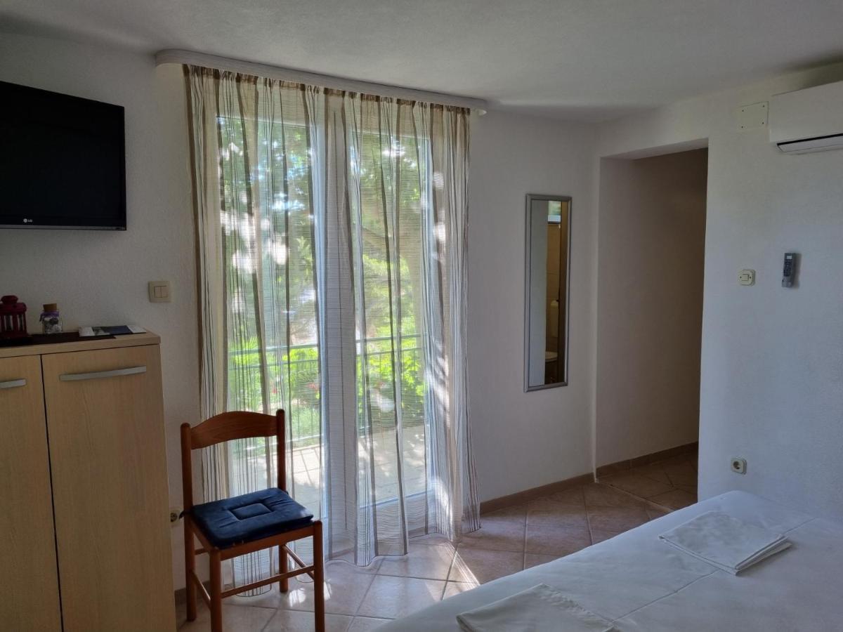 Guesthouse Dominovic ブレラ エクステリア 写真