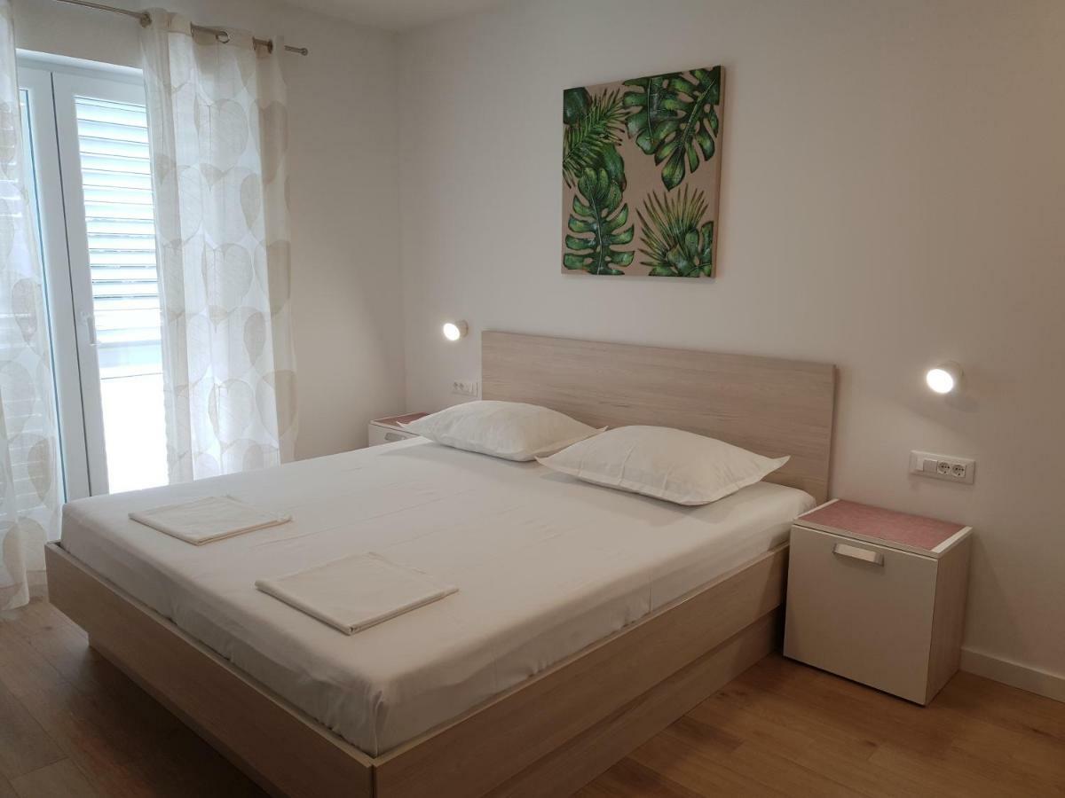 Guesthouse Dominovic ブレラ エクステリア 写真