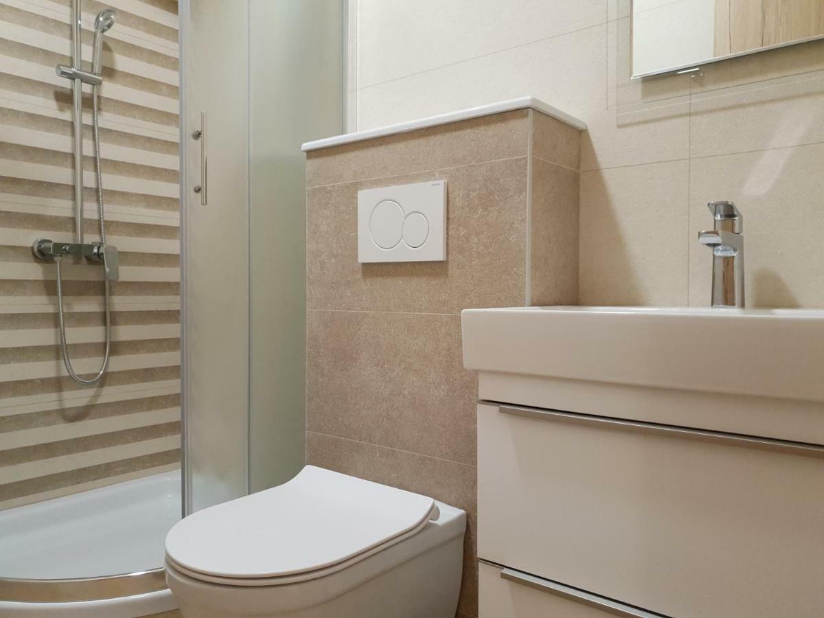 Guesthouse Dominovic ブレラ エクステリア 写真