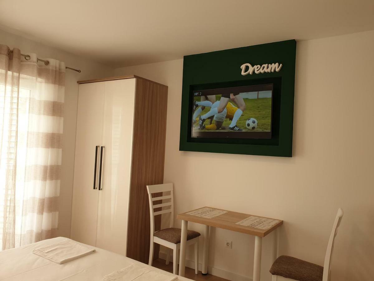 Guesthouse Dominovic ブレラ エクステリア 写真